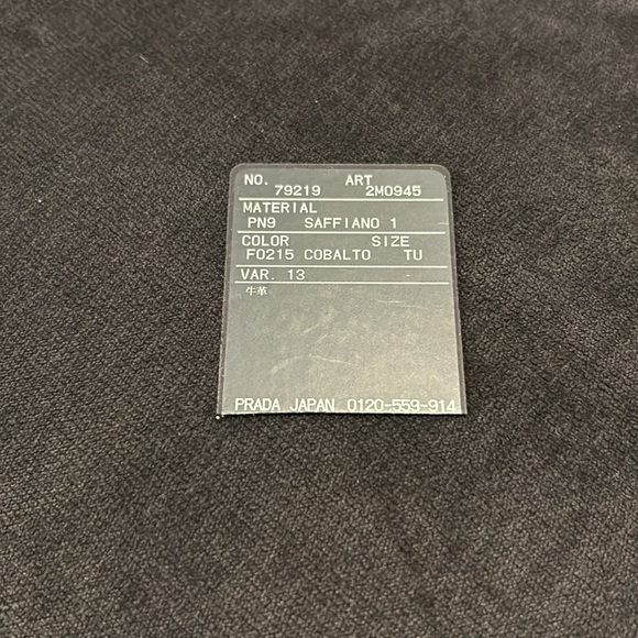 Certified Prada Saffino Leather Authentic Blue Vertical Card Holder 4x3 - Picture 10 of 11